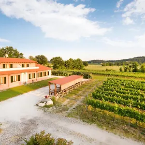Farma Cascina Roveri, Monzambano